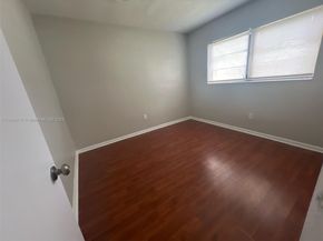18900 NW 19th Ave, Miami Gardens FL 33056