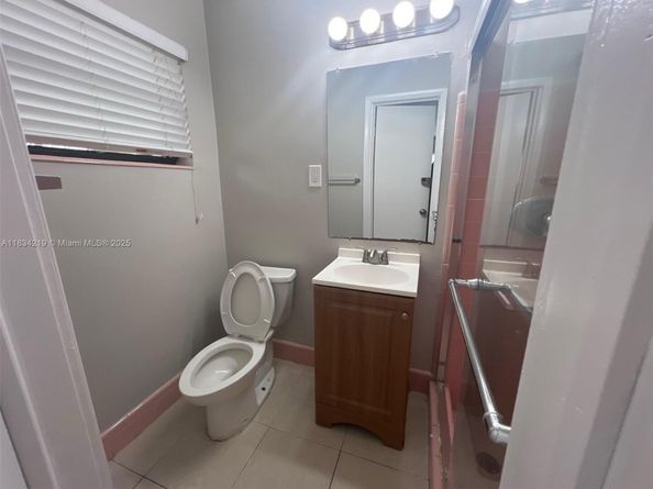 18900 NW 19th Ave, Miami Gardens FL 33056