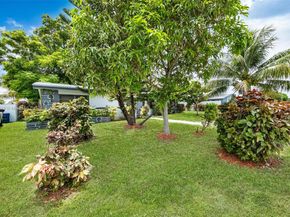 18900 NW 19th Ave, Miami Gardens FL 33056
