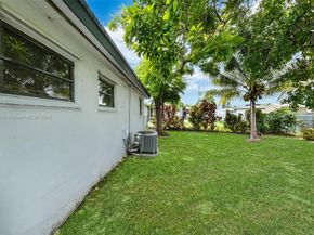 18900 NW 19th Ave, Miami Gardens FL 33056