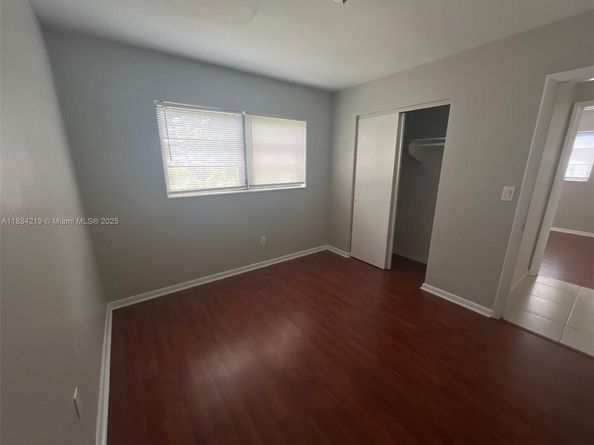 18900 NW 19th Ave, Miami Gardens FL 33056