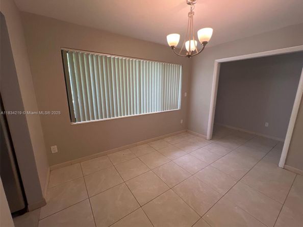 18900 NW 19th Ave, Miami Gardens FL 33056