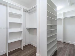 3835 Crestwood Cir, Weston FL 33331