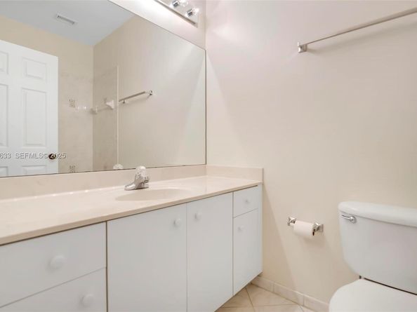 3835 Crestwood Cir, Weston FL 33331