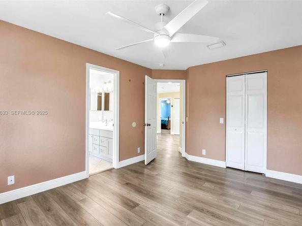 3835 Crestwood Cir, Weston FL 33331