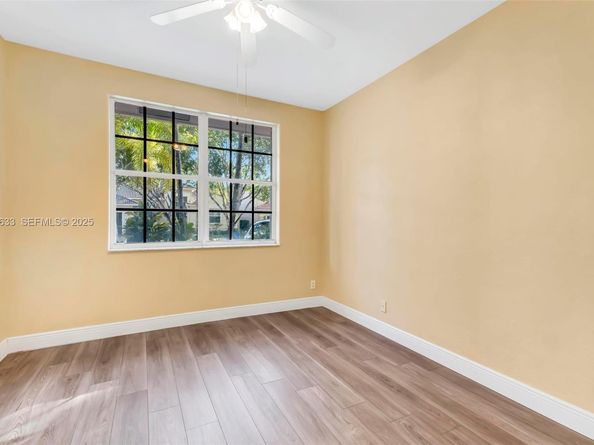 3835 Crestwood Cir, Weston FL 33331