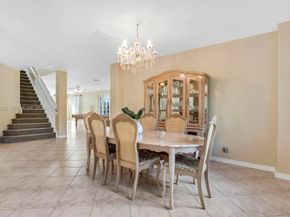 3835 Crestwood Cir, Weston FL 33331