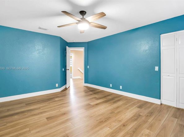 3835 Crestwood Cir, Weston FL 33331