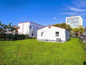 2620 SW 9th St, Miami FL 33135