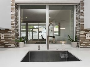 844 Johnson St, Hollywood FL 33019