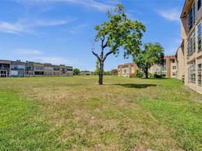 2780 N Pine Island Rd 112, Sunrise FL 33322