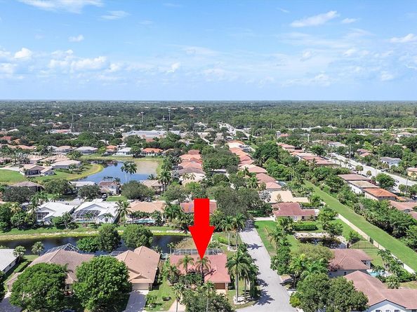 8195 NW 41st St, Coral Springs FL 33065