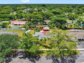 6201 SW 3rd St, Plantation FL 33317