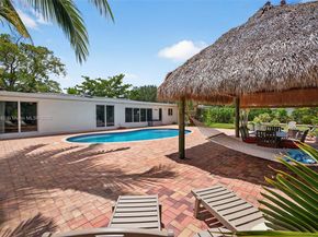 6201 SW 3rd St, Plantation FL 33317