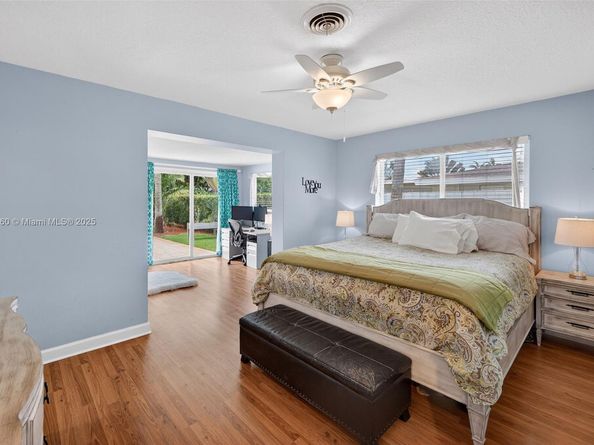 6201 SW 3rd St, Plantation FL 33317