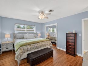 6201 SW 3rd St, Plantation FL 33317