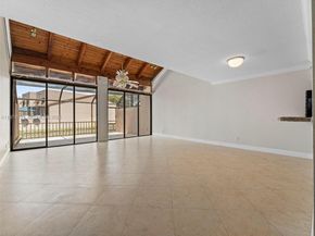 12259 NW 11th St, Pembroke Pines FL 33026