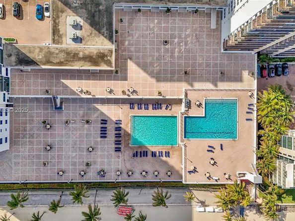 2401 S Ocean Dr 1007, Hollywood FL 33019