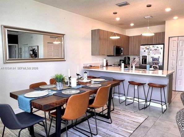 6420 NW 102nd Path 304, Doral FL 33178