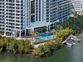 16385 Biscayne Blvd 1019, North Miami Beach FL 33160