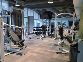 16385 Biscayne Blvd 1019, North Miami Beach FL 33160