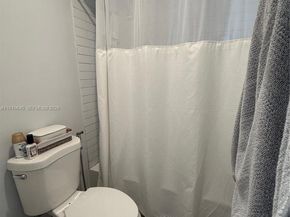 17048 NW 66th Ct, Miami Lakes FL 33015