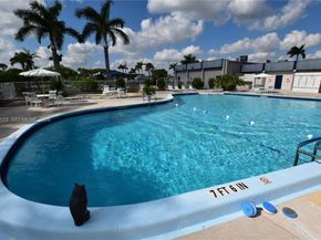 2572 Emory Dr F, West Palm Beach FL 33415