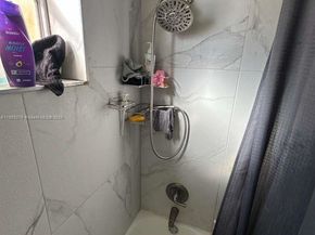 7570 Venetian St, Miramar FL 33023