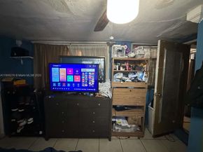 7570 Venetian St, Miramar FL 33023