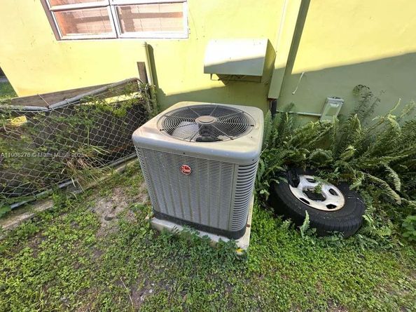 7570 Venetian St, Miramar FL 33023