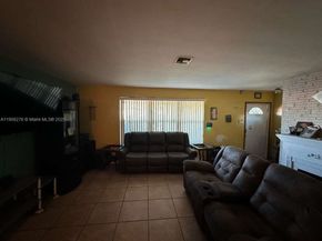 7570 Venetian St, Miramar FL 33023