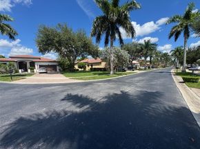 3445 NW 87th Ave, Cooper City FL 33024