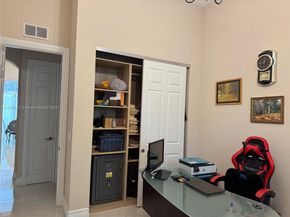 3445 NW 87th Ave, Cooper City FL 33024