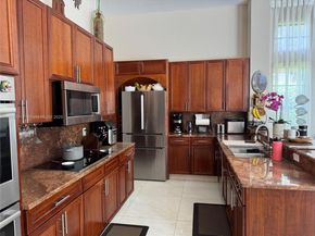 3445 NW 87th Ave, Cooper City FL 33024