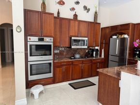 3445 NW 87th Ave, Cooper City FL 33024