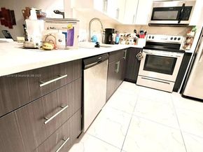 1401 NE 191st St D201, Miami FL 33179
