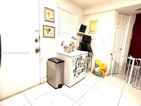 1401 NE 191st St D201, Miami FL 33179