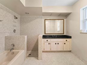 4508 King Palm Dr, Tamarac FL 33319
