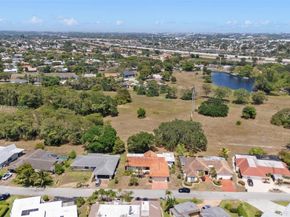 4508 King Palm Dr, Tamarac FL 33319