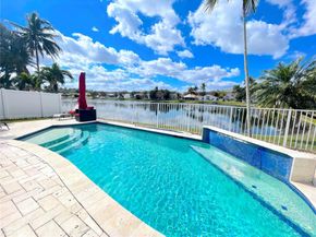 4923 SW 33rd Way, Hollywood FL 33312