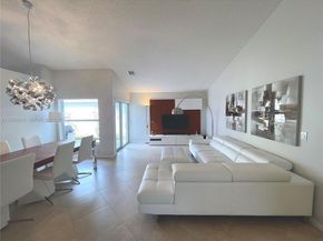 4923 SW 33rd Way, Hollywood FL 33312