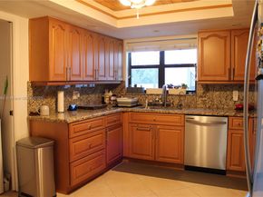16051 Blatt Blvd 106, Weston FL 33326