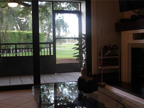 16051 Blatt Blvd 106, Weston FL 33326