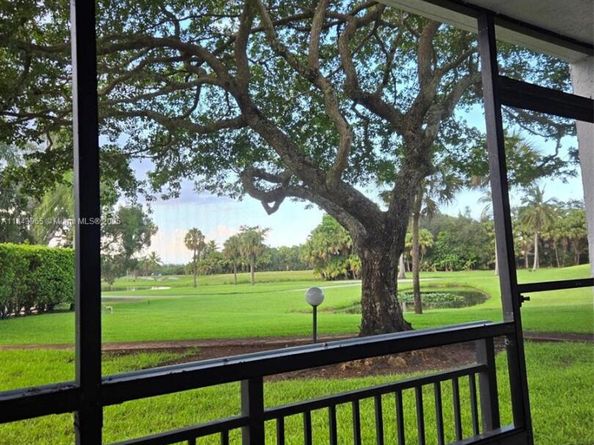 16051 Blatt Blvd 106, Weston FL 33326