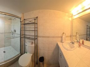 16051 Blatt Blvd 106, Weston FL 33326
