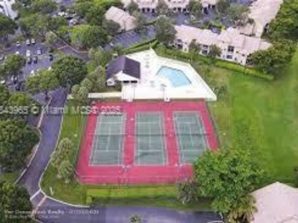 16051 Blatt Blvd 106, Weston FL 33326
