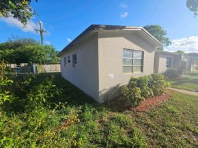 3460 NW 1st St, Lauderhill FL 33311