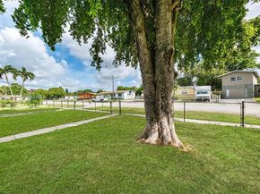 3460 NW 1st St, Lauderhill FL 33311