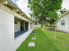 3460 NW 1st St, Lauderhill FL 33311