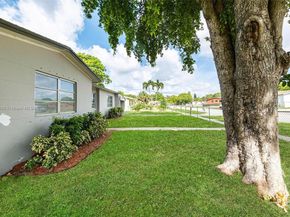 3460 NW 1st St, Lauderhill FL 33311